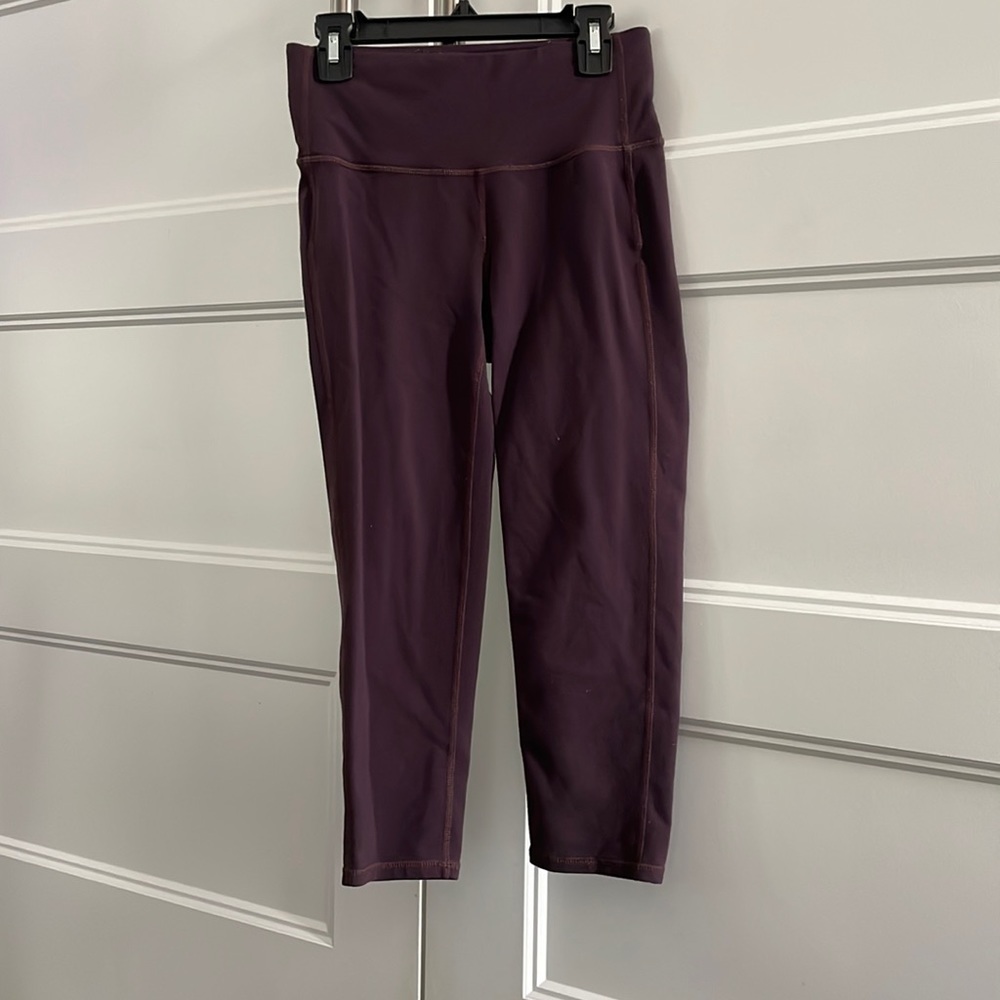 athleta cropped leggings